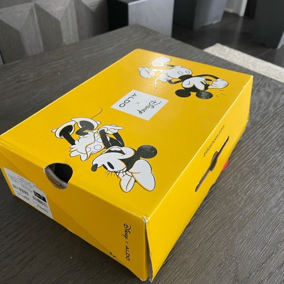 Aldo/Disney Heels - Picture 6 of 8